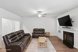 417 Old Stage Rd, Richlands, NC 28574 - Photo 13