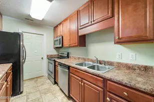 1 S Onsville Pl, Jacksonville, NC 28546 - Photo 7