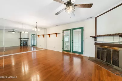1 S Onsville Place, Jacksonville, NC 28546 - Photo 3