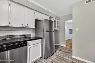 97 Quarterdeck Townes, New Bern, NC 28562 - Photo 11