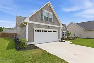 305 W Weatherbee Wy, Hampstead, NC 28443 - Photo 41