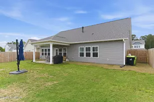 305 W Weatherbee Wy, Hampstead, NC 28443 - Photo 35