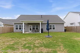305 W Weatherbee Wy, Hampstead, NC 28443 - Photo 37