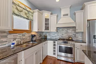 210 Taylorwood Dr, Beaufort, NC 28516 - Photo 13