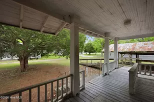 211 Pollock St, Pollocksville, NC 28573 - Photo 31