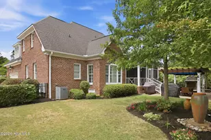 821 Chesapeake Pl, Greenville, NC 27858 - Photo 51