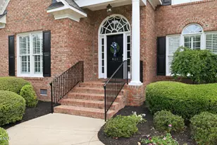 821 Chesapeake Pl, Greenville, NC 27858 - Photo 3