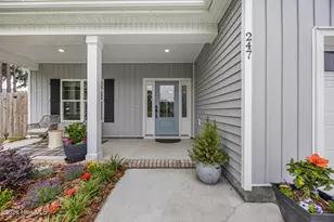 247 Shellbank Dr, Sneads Ferry, NC 28460 - Photo 5