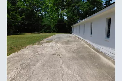 1505 Woodlawn Street, Laurinburg, NC 28352 - Photo 45