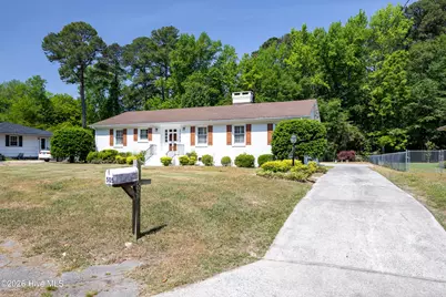 505 Lafayette Street, Clinton, NC 28328 - Photo 1