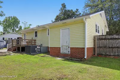 310 White Oak Street, Jacksonville, NC 28540 - Photo 35
