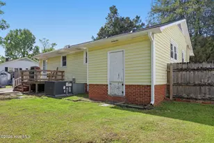 310 White Oak St, Jacksonville, NC 28540 - Photo 35