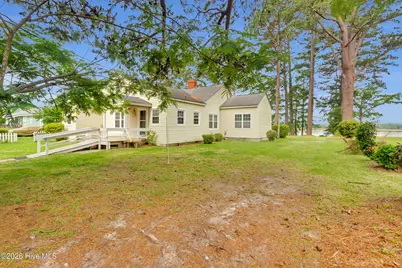 402 Madam Moores Lane, New Bern, NC 28562 - Photo 31