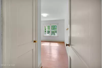 402 Madam Moores Lane, New Bern, NC 28562 - Photo 25