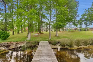 402 Madam Moores Ln, New Bern, NC 28562 - Photo 37