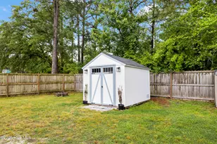 335 Dwight St, Holly Ridge, NC 28445 - Photo 31