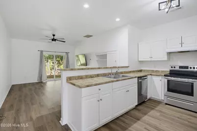 5605 Moss Vine Place #11, Wilmington, NC 28403 - Photo 9