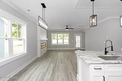 410 Summit Street, Aberdeen, NC 28315 - Photo 7