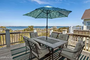 4204 Emerald Dr, Emerald Isle, NC 28594 - Photo 7