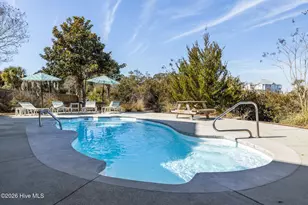 4204 Emerald Dr, Emerald Isle, NC 28594 - Photo 5