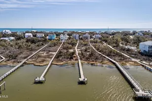 4204 Emerald Dr, Emerald Isle, NC 28594 - Photo 69