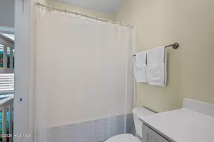 4204 Emerald Dr, Emerald Isle, NC 28594 - Photo 39