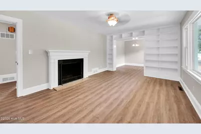 2609 Jefferson Drive, Greenville, NC 27858 - Photo 9