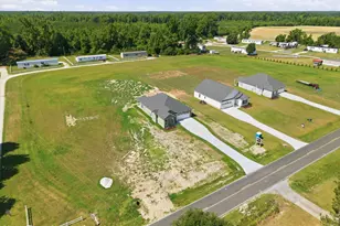 911 Albrittons Rd, Kinston, NC 28504 - Photo 39