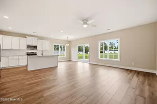 911 Albrittons Rd, Kinston, NC 28504 - Photo 7