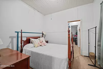 203 E Clinton Street, Roseboro, NC 28382 - Photo 13