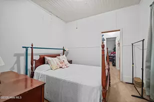 203 E Clinton St, Roseboro, NC 28382 - Photo 13