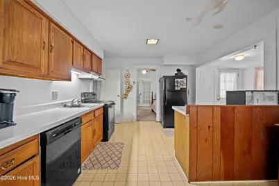 203 E Clinton Street, Roseboro, NC 28382 - Photo 21