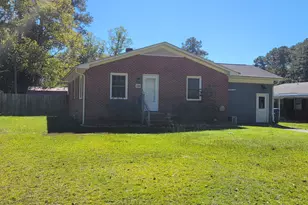 110 Landon Dr, Washington, NC 27889 - Photo 1