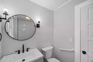 523 Hallsboro Rd S, Hallsboro, NC 28442 - Photo 11
