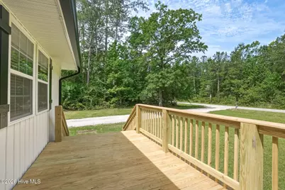 206 Village Drive, Beaufort, NC 28516 - Photo 23