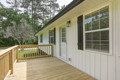 206 Village Drive, Beaufort, NC 28516 - Photo 25