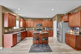 201 Wedgefield Cir, Maple Hill, NC 28454 - Photo 21