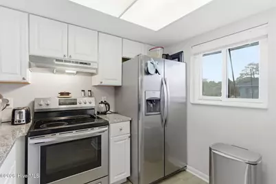 4523 Holly Tree Road #707, Wilmington, NC 28412 - Photo 11