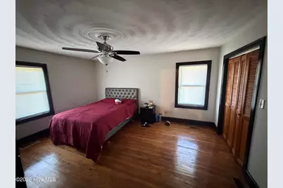 310 Greenfield Boulevard, Greenville, NC 27834 - Photo 9