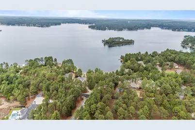 113 Baker Circle, West End, NC 27376 - Photo 7