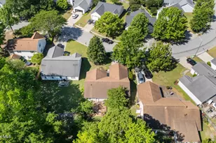 210 Monterey Cir, New Bern, NC 28562 - Photo 11