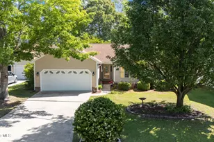 210 Monterey Cir, New Bern, NC 28562 - Photo 3