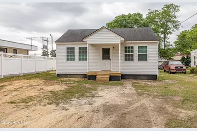 213 Oak Street, Snow Hill, NC 28580 - Photo 1