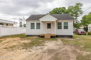 213 Oak St, Snow Hill, NC 28580 - Photo 1