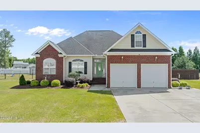 102 Davelin Place, Goldsboro, NC 27530 - Photo 1