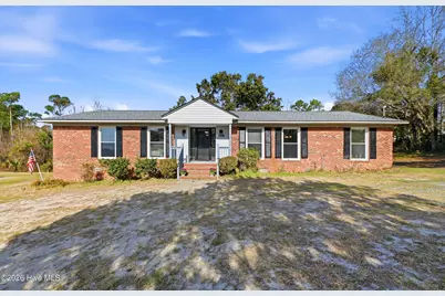718 Hughes Road, Hampstead, NC 28443 - Photo 1