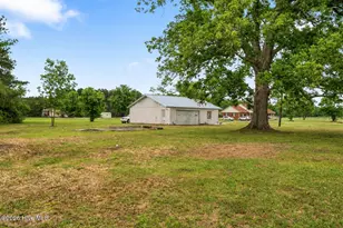 2932 Catherine Lake Rd, Richlands, NC 28574 - Photo 3