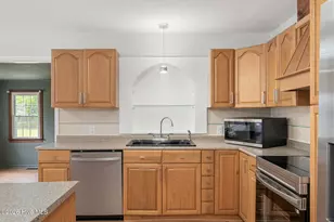 2932 Catherine Lake Rd, Richlands, NC 28574 - Photo 11