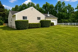 306 Drummer Kellum Rd, Jacksonville, NC 28546 - Photo 3