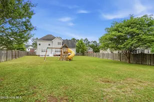 608 Stagecoach Dr, Jacksonville, NC 28546 - Photo 41